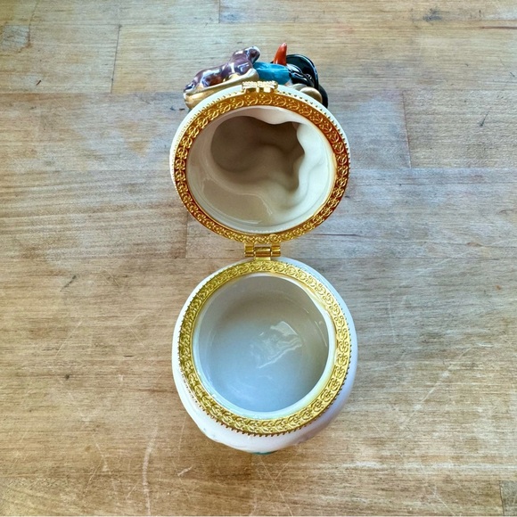 Vintage Cermaic Glazed Snowman Jewelry Trinket Box - Picture 7 of 7